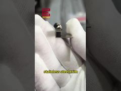 स्टेनलेस स्टील स्क्वायर एज ट्रिम | दीवार और टाइल फिनिशिंग के लिए आधुनिक सजावटी रेखा